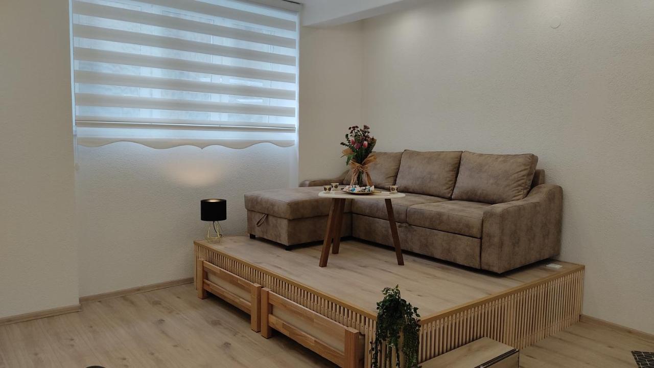 Studio Apartment - A Bit Of Joy SJJ Eksteriør bilde